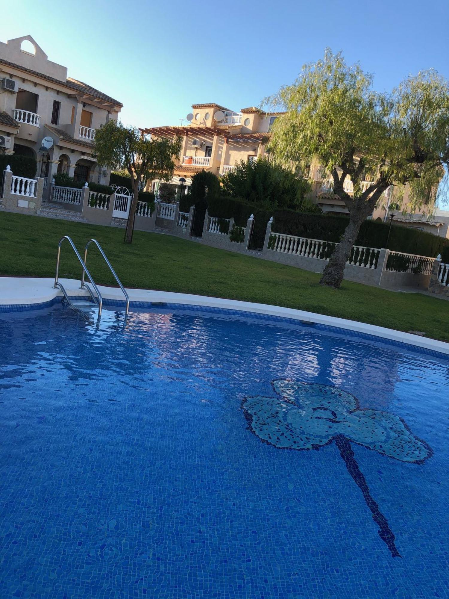 Bungalow Torrevieja Argonautas ภายนอก รูปภาพ